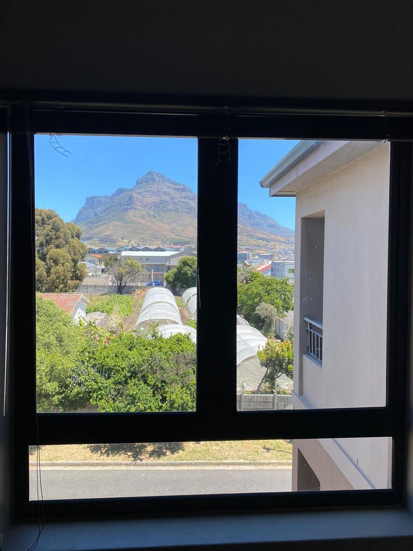 To Let 2 Bedroom Property for Rent in Maitland Western Cape